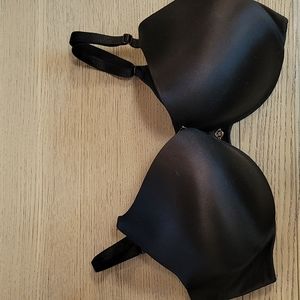 NEW Victorias Secret Black Bra!
